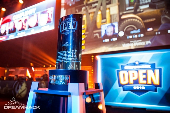 Dota2在线玩家数突破51.2万的背后原因分析